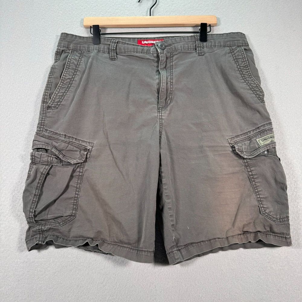 Unionbay Cargo Short Mens 40 Gray Baggy Fit Utility Flap Pockets Hiking Outdoors